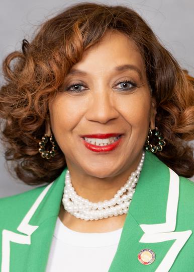 Headshot of  Carolyn G. Logan