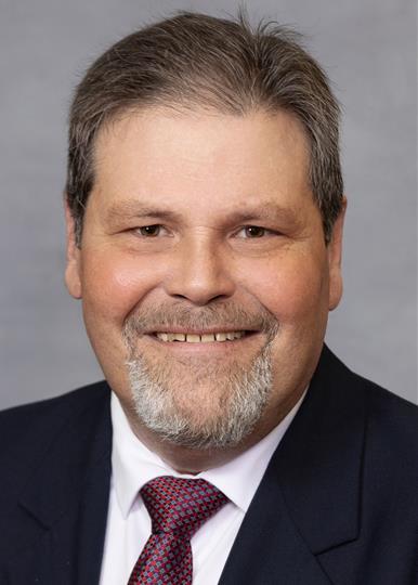 Headshot of  Dudley Greene